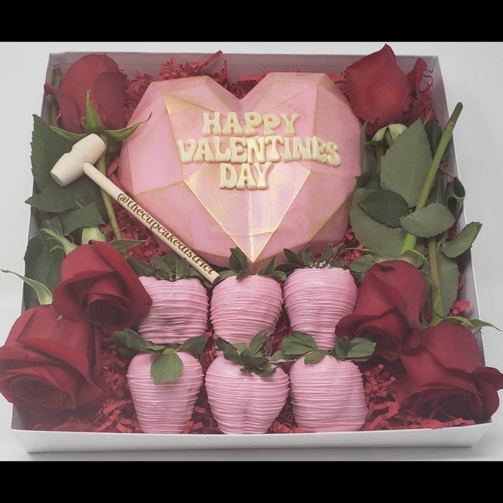 Chocolate boxes for the loved ones.